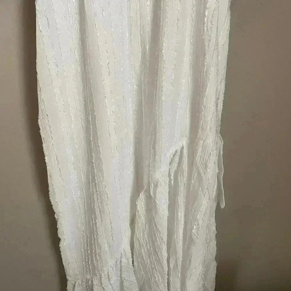 Tularosa Hadley Dress Creme Size Small - Picture 10 of 13